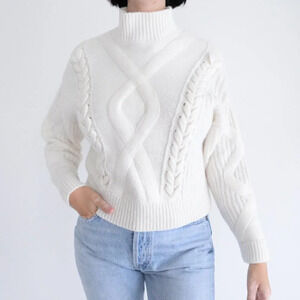 Elizabeth and James Cream Cable Knit Slightly Cropped Mockneck Sweater Med